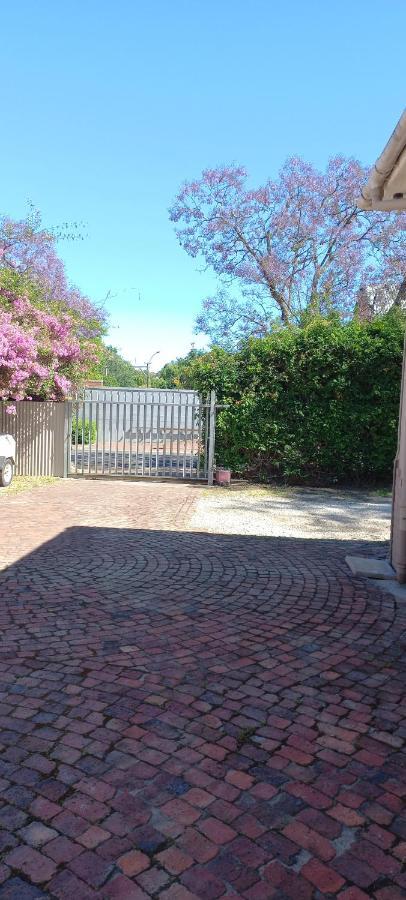 Peony Luxury Room With Wifi And Own Entrance Stellenbosch Room photo