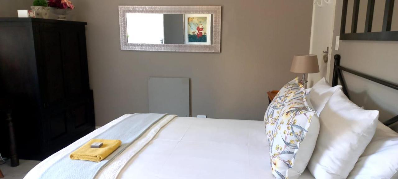 Peony Luxury Room With Wifi And Own Entrance Stellenbosch Exterior photo